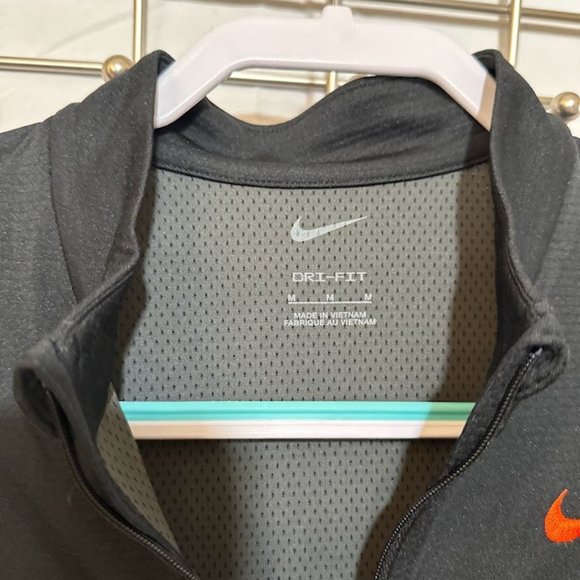 Nike Dri-FIT 1/2-Zip Running Top (S) (NWT) - Picture 3 of 5